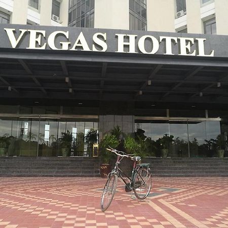 Vegas Hotel - Nay Pyi Taw Naypyidaw Exteriör bild